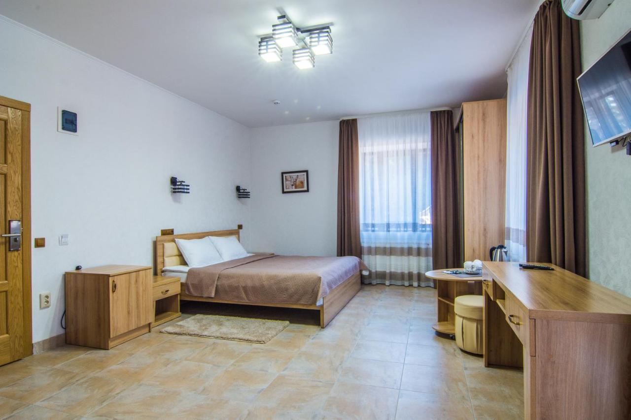 Мисливець В Комплексі "Сокіл" Hotel Susk Bagian luar foto