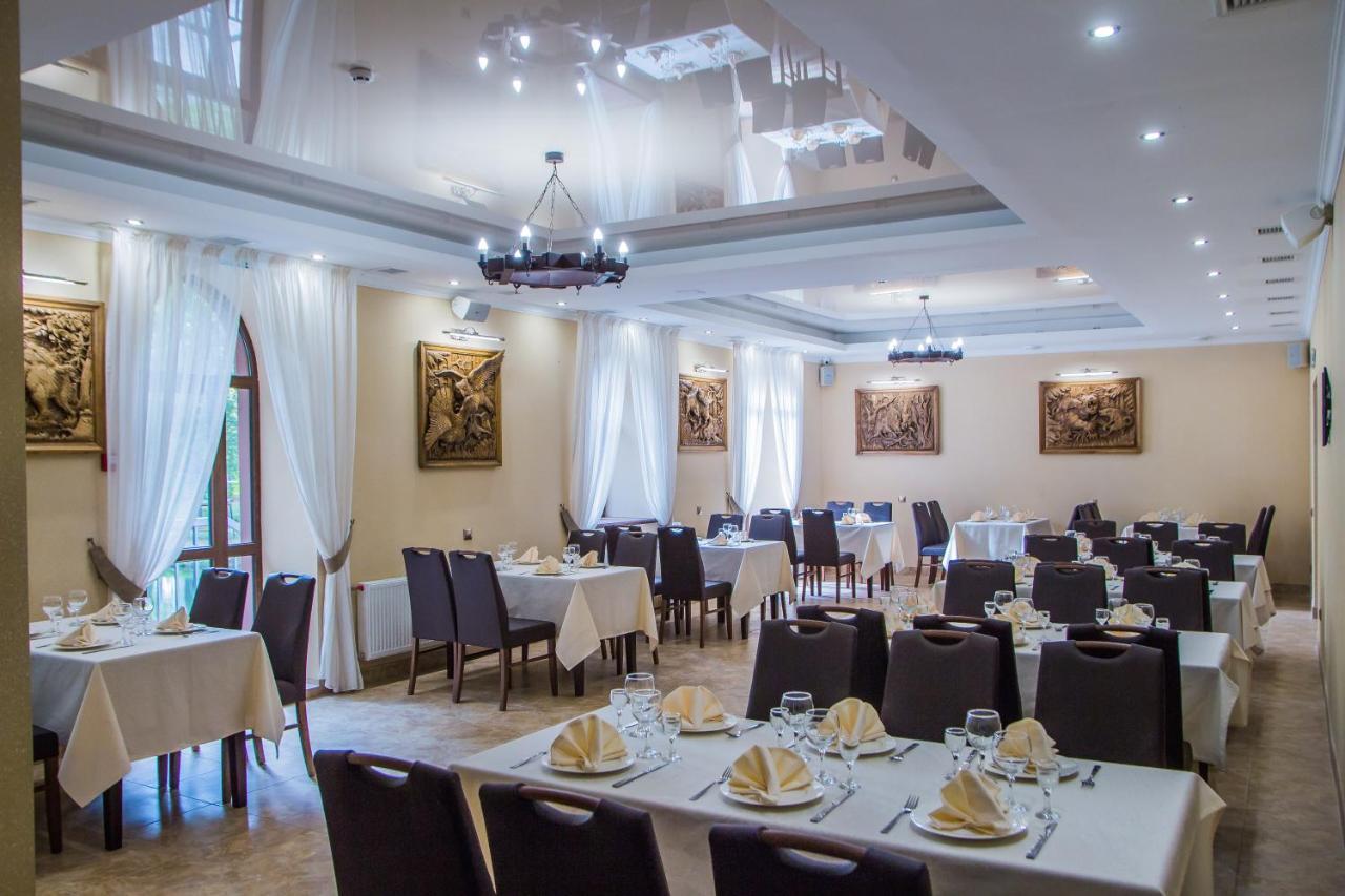 Мисливець В Комплексі "Сокіл" Hotel Susk Bagian luar foto